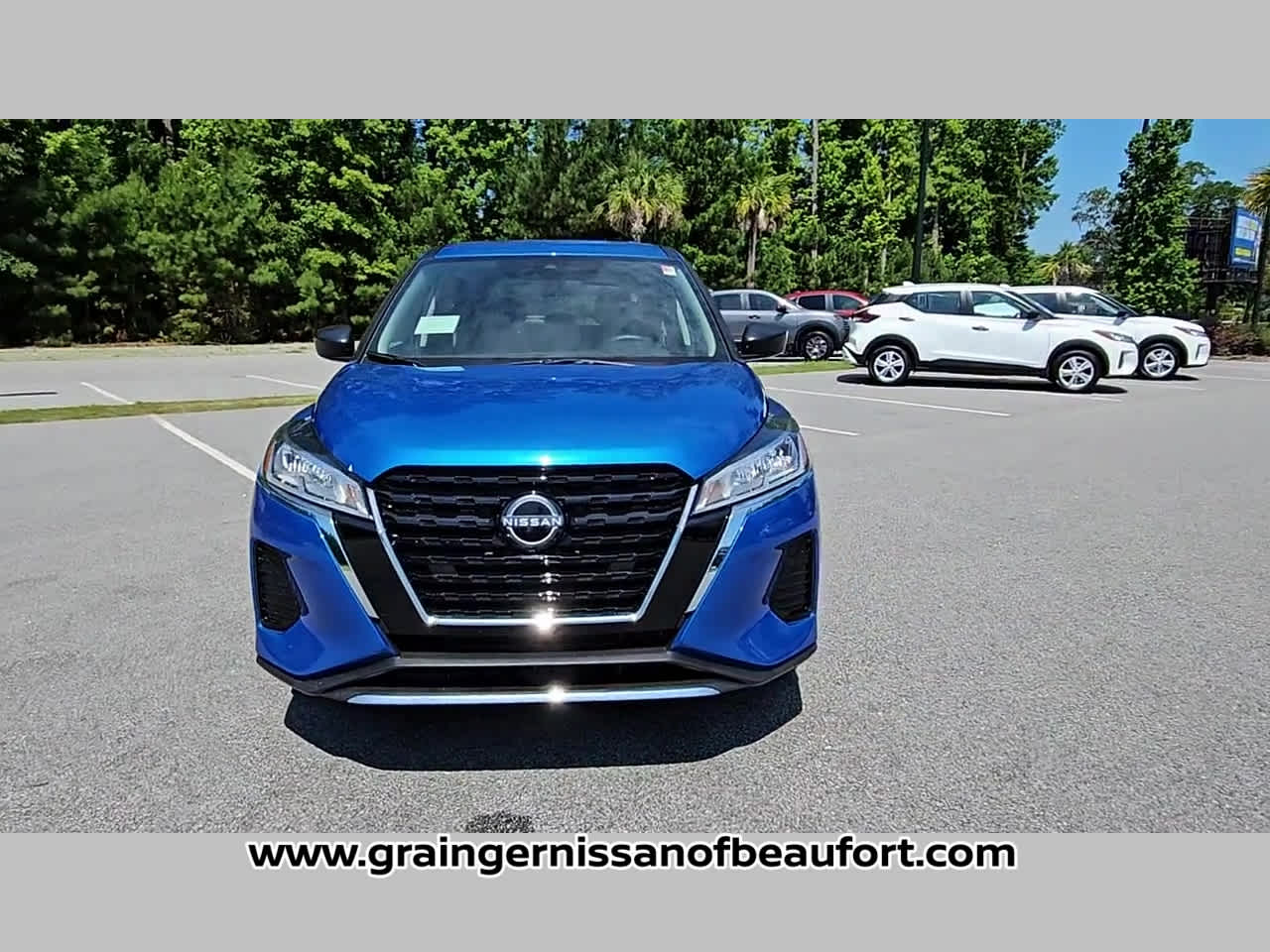 2025 Nissan Kicks Play S