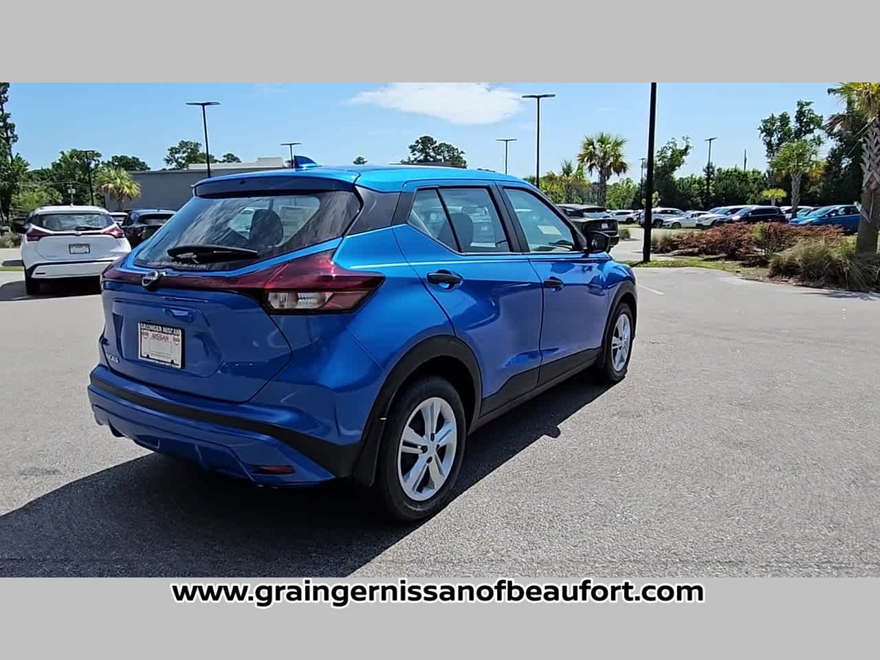 2025 Nissan Kicks Play S