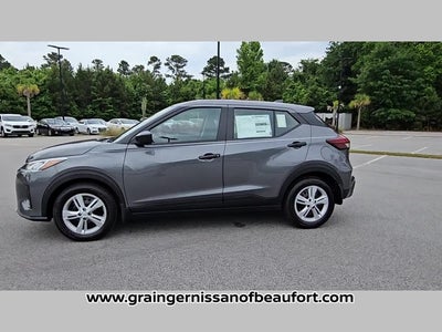 2025 Nissan Kicks Play S