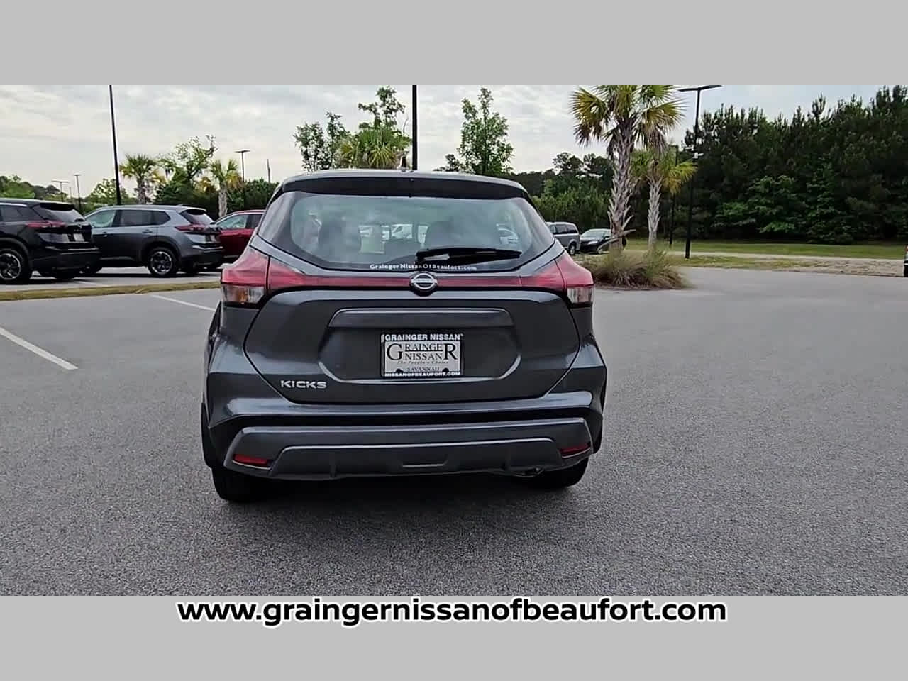 2025 Nissan Kicks Play S