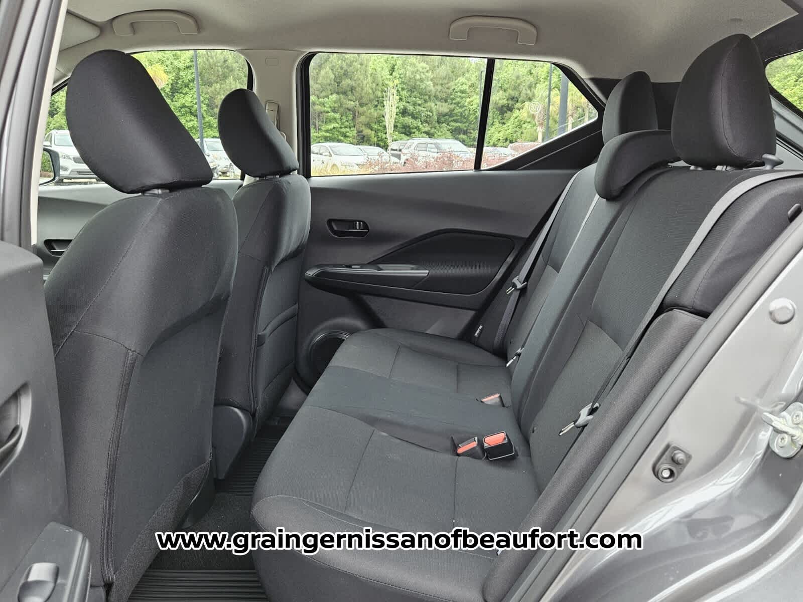 2025 Nissan Kicks Play S