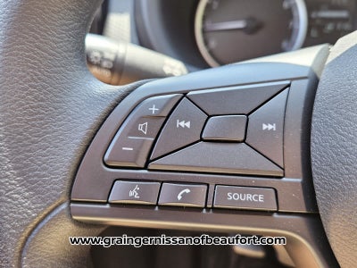 2025 Nissan Kicks Play S