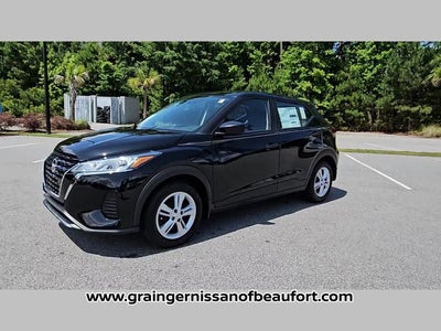 2025 Nissan Kicks Play S