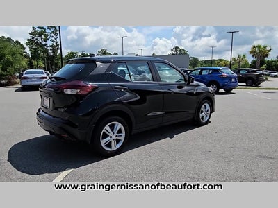 2025 Nissan Kicks Play S