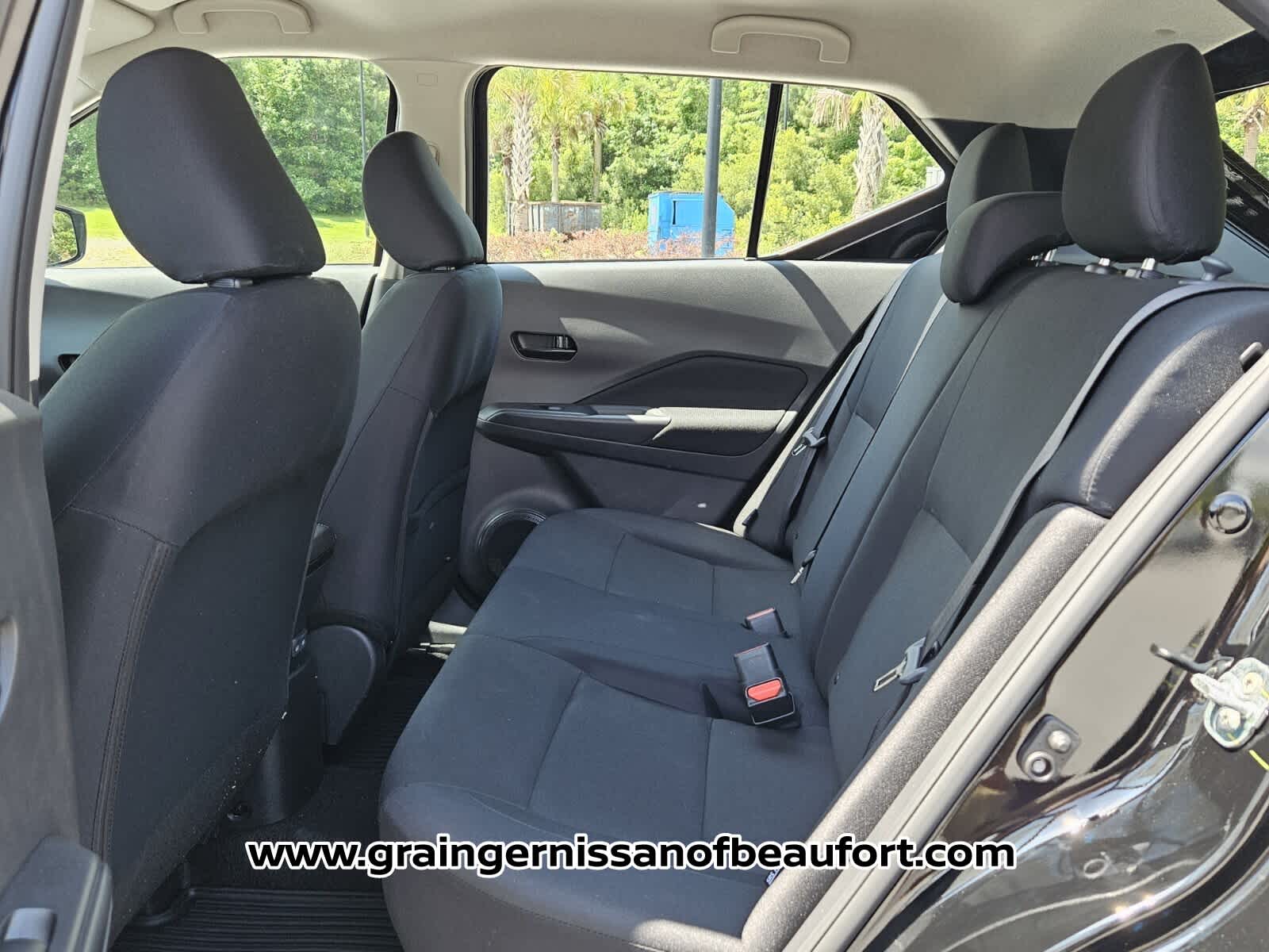 2025 Nissan Kicks Play S