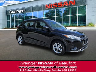 2025 Nissan Kicks Play S