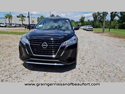 2025 Nissan Kicks Play S