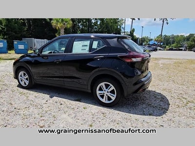 2025 Nissan Kicks Play S