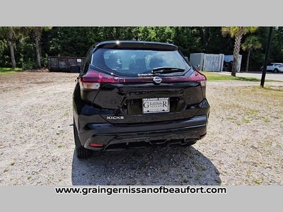 2025 Nissan Kicks Play S