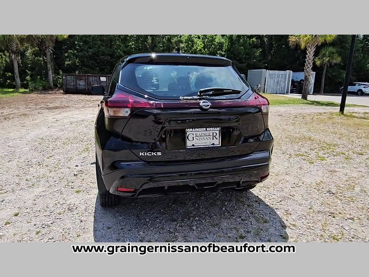 2025 Nissan Kicks Play S