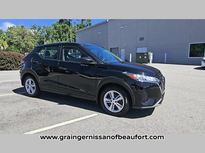 2023 Nissan Kicks S