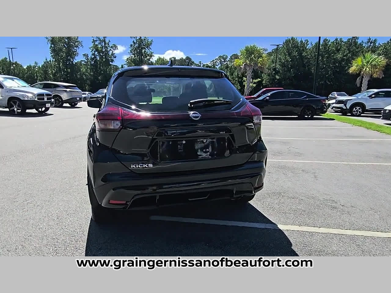 2023 Nissan Kicks S