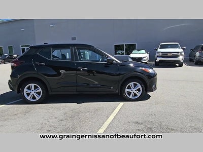 2023 Nissan Kicks S