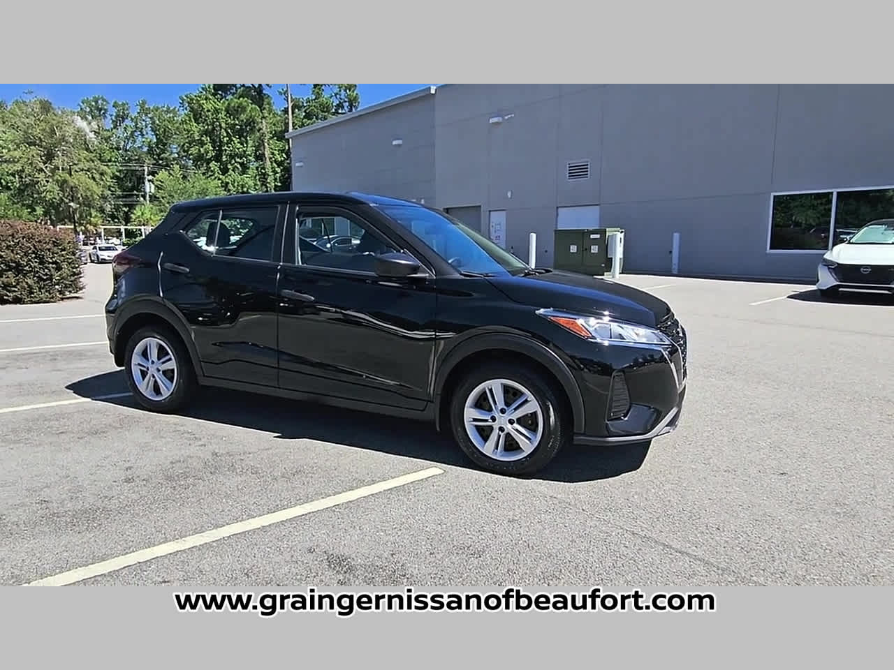 2023 Nissan Kicks S