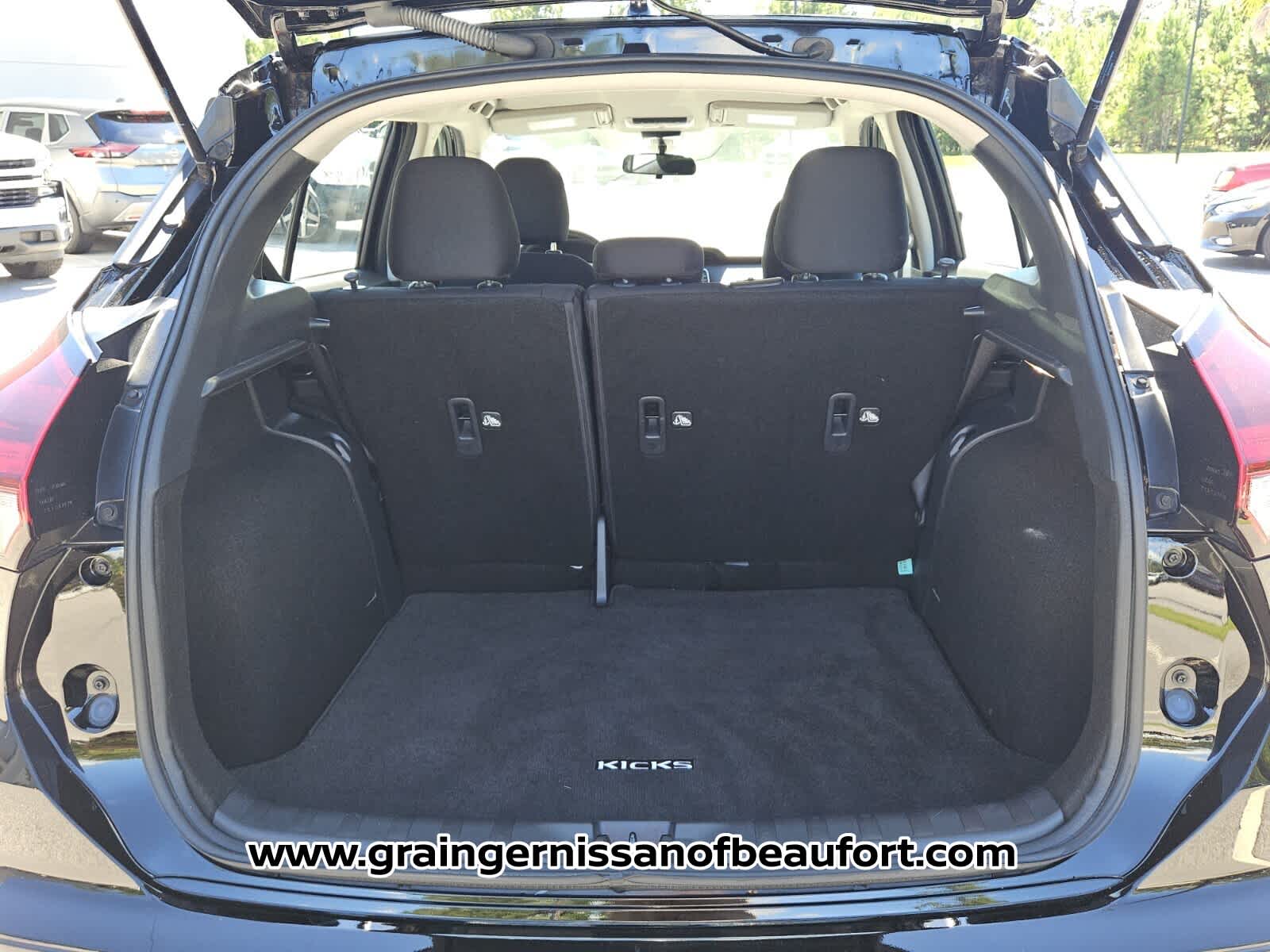 2023 Nissan Kicks S