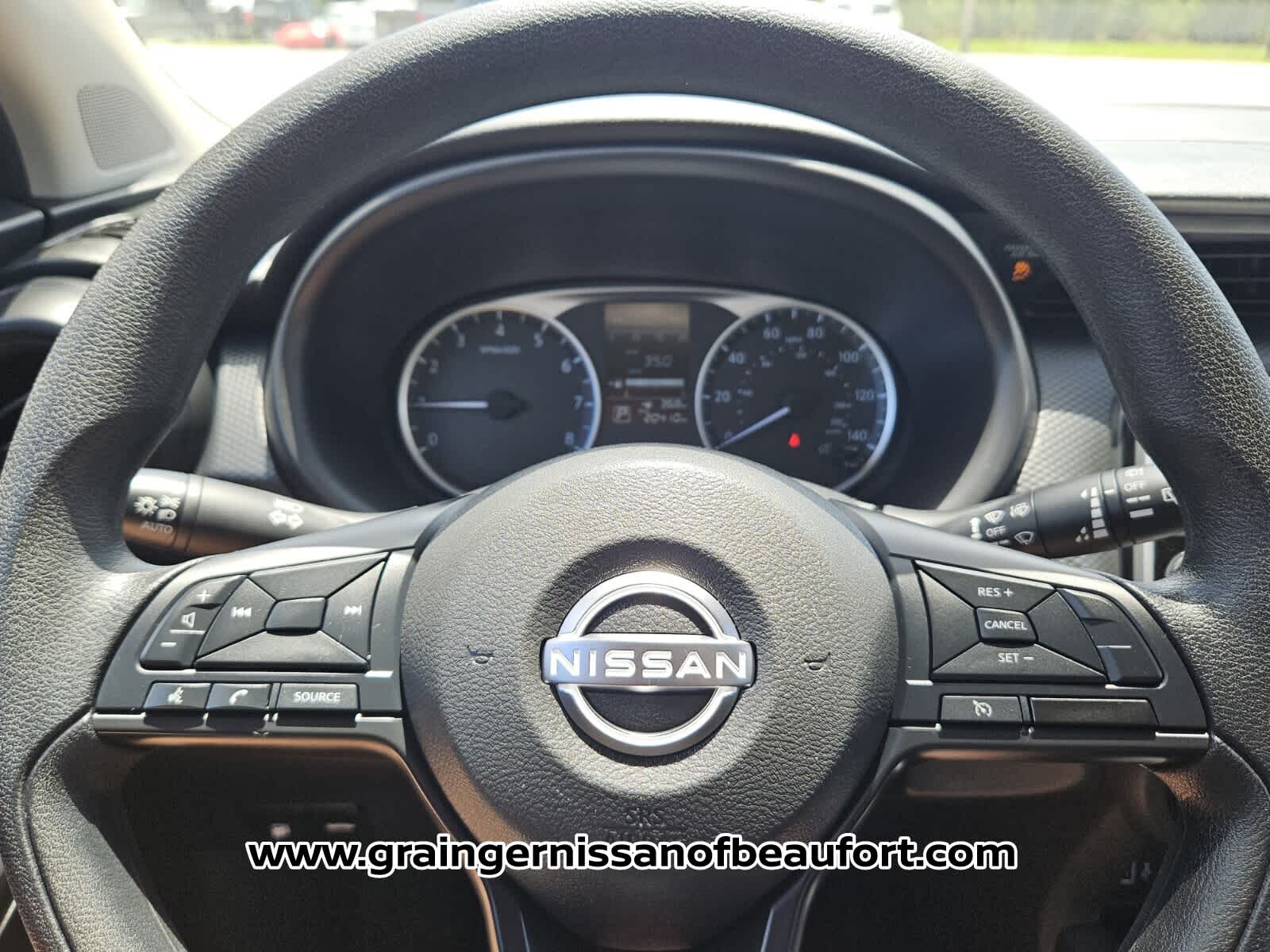 2024 Nissan Kicks S