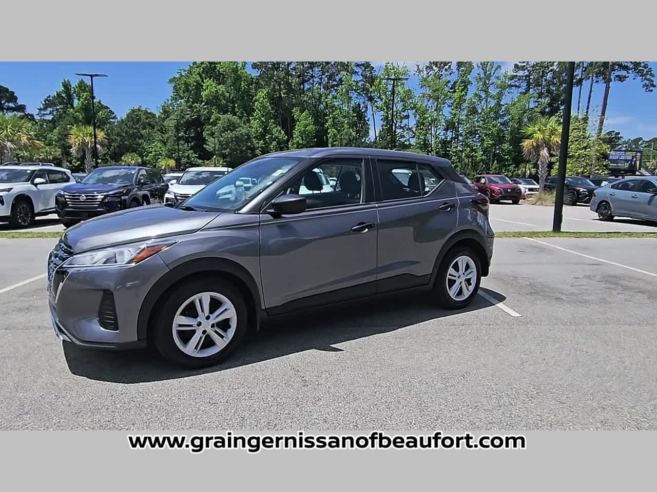 2024 Nissan Kicks S