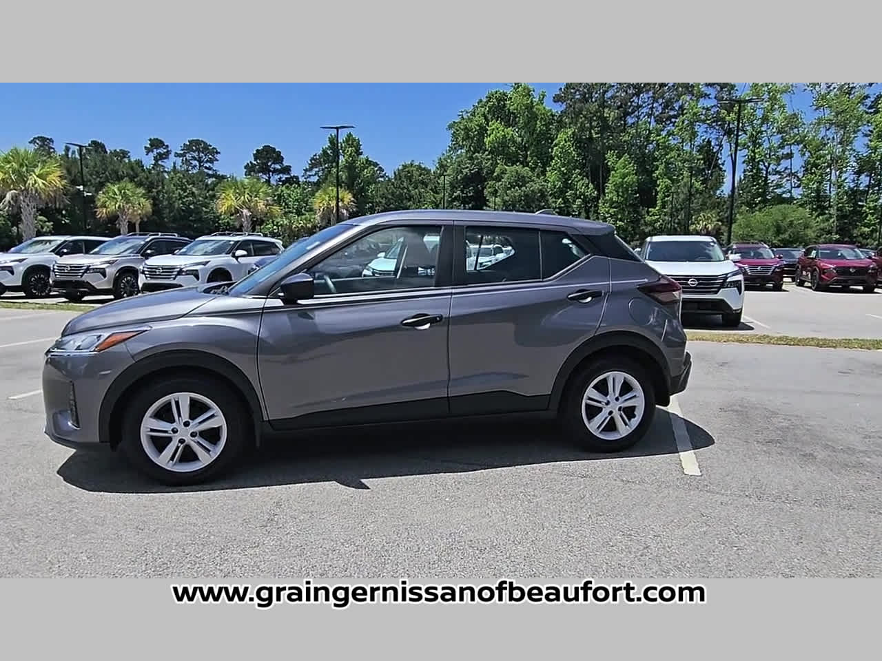 2024 Nissan Kicks S