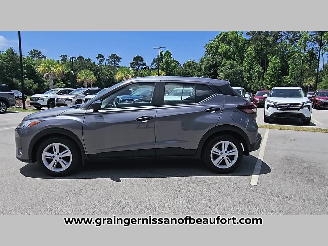 2024 Nissan Kicks S