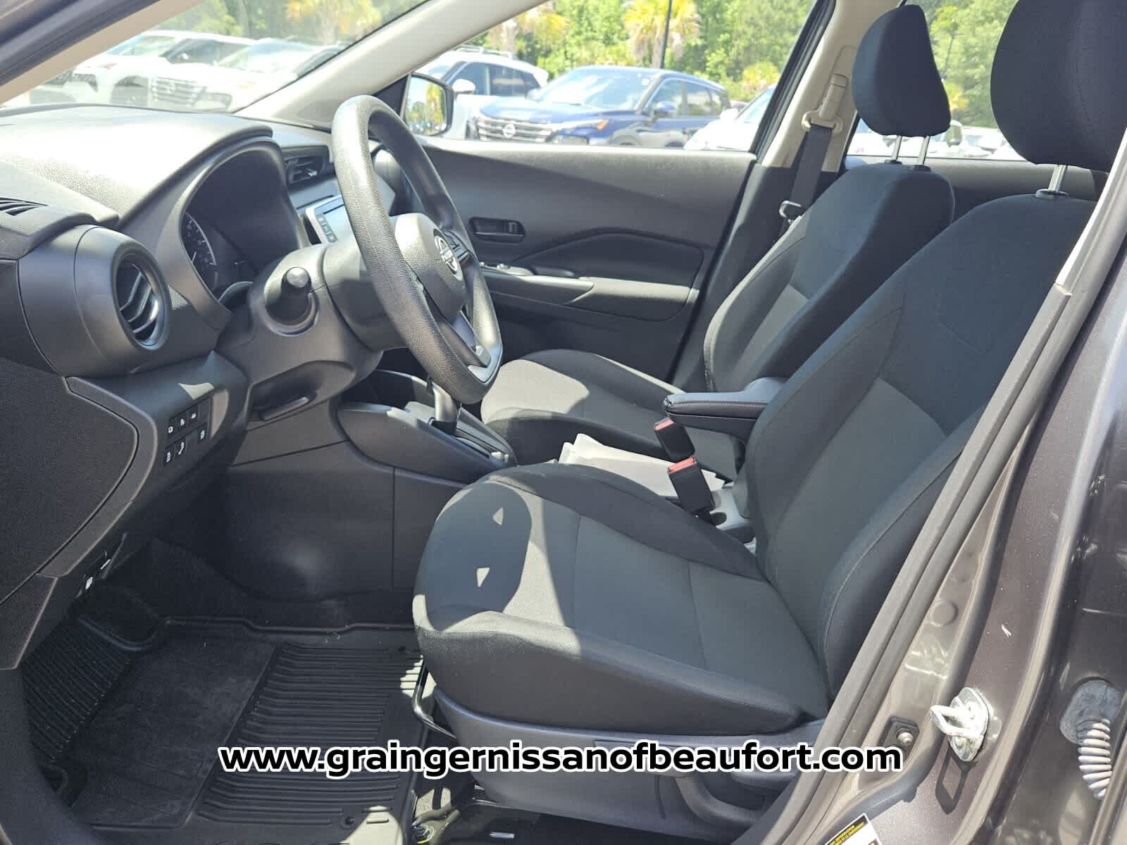 2024 Nissan Kicks S