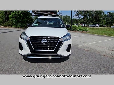 2025 Nissan Kicks Play S