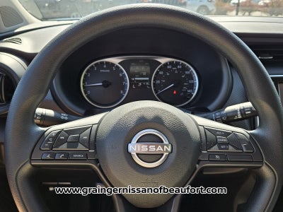 2025 Nissan Kicks Play S