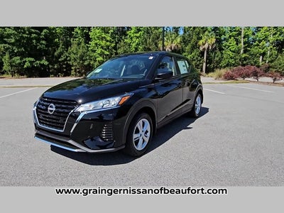 2025 Nissan Kicks Play S