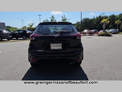 2025 Nissan Kicks Play S
