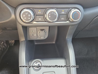 2025 Nissan Kicks Play S