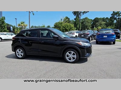 2025 Nissan Kicks Play S