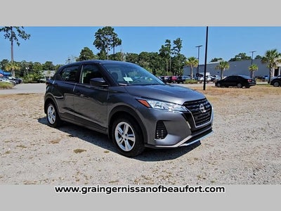 2025 Nissan Kicks Play S