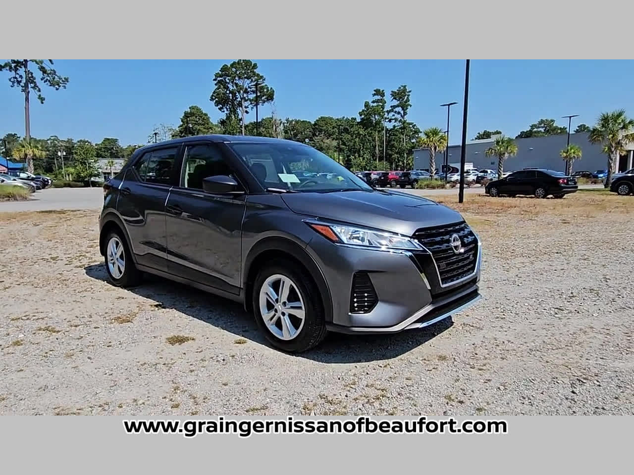 2025 Nissan Kicks Play S