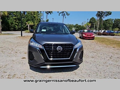 2025 Nissan Kicks Play S