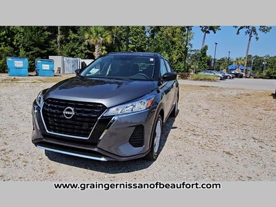 2025 Nissan Kicks Play S