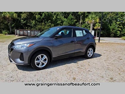 2025 Nissan Kicks Play S