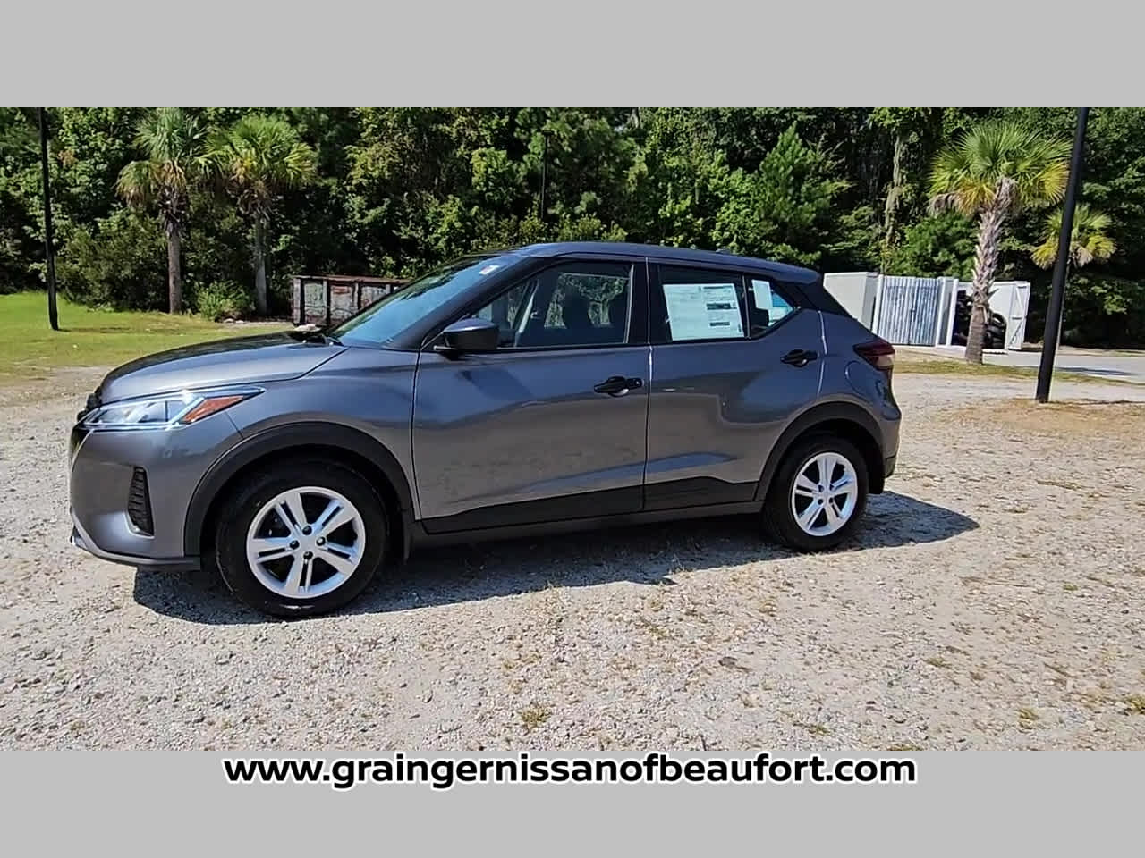 2025 Nissan Kicks Play S