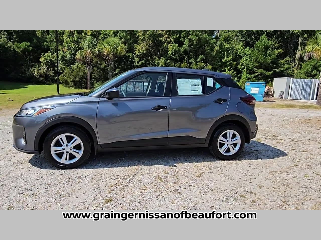 2025 Nissan Kicks Play S