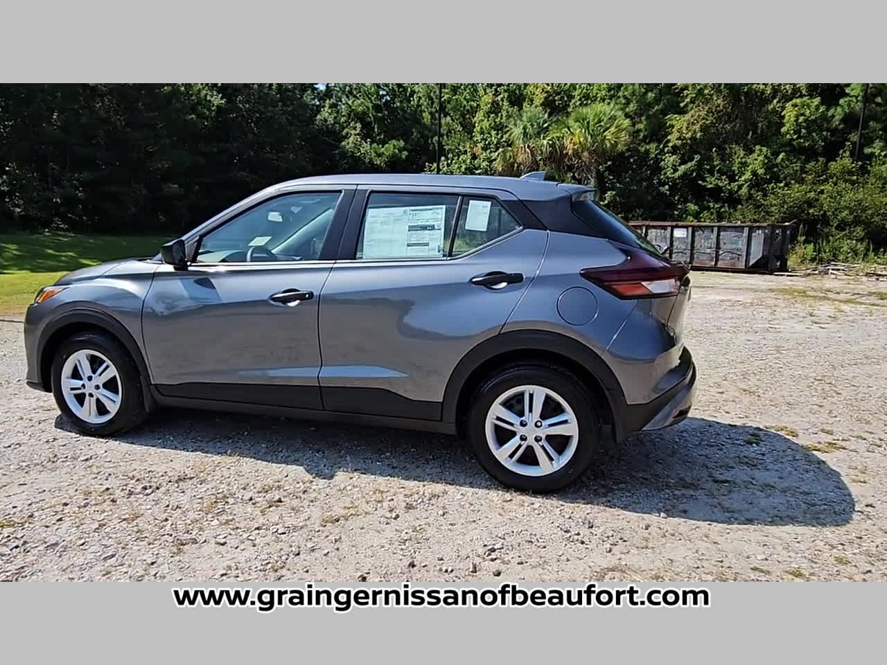 2025 Nissan Kicks Play S