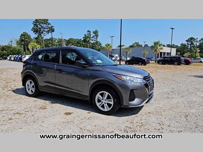 2025 Nissan Kicks Play S