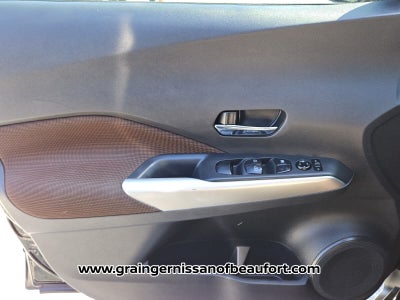 2019 Nissan Kicks SR