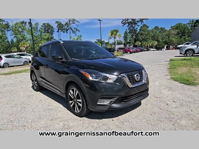 2019 Nissan Kicks SR