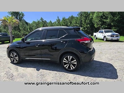 2019 Nissan Kicks SR