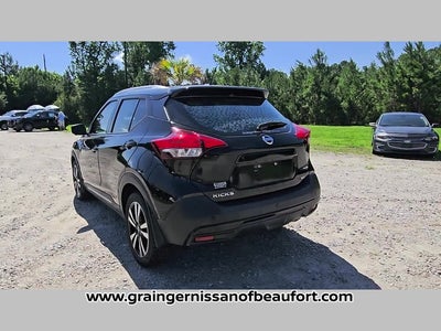 2019 Nissan Kicks SR