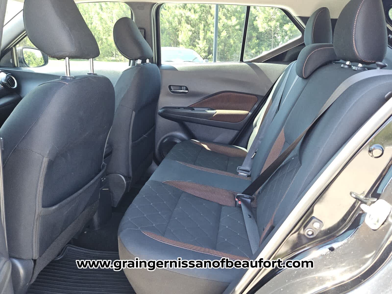 2019 Nissan Kicks SR