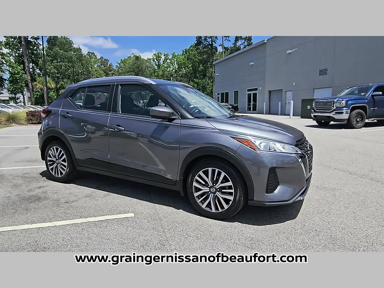 2021 Nissan Kicks SV
