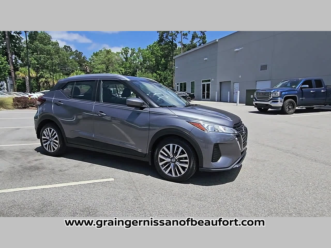 2021 Nissan Kicks SV