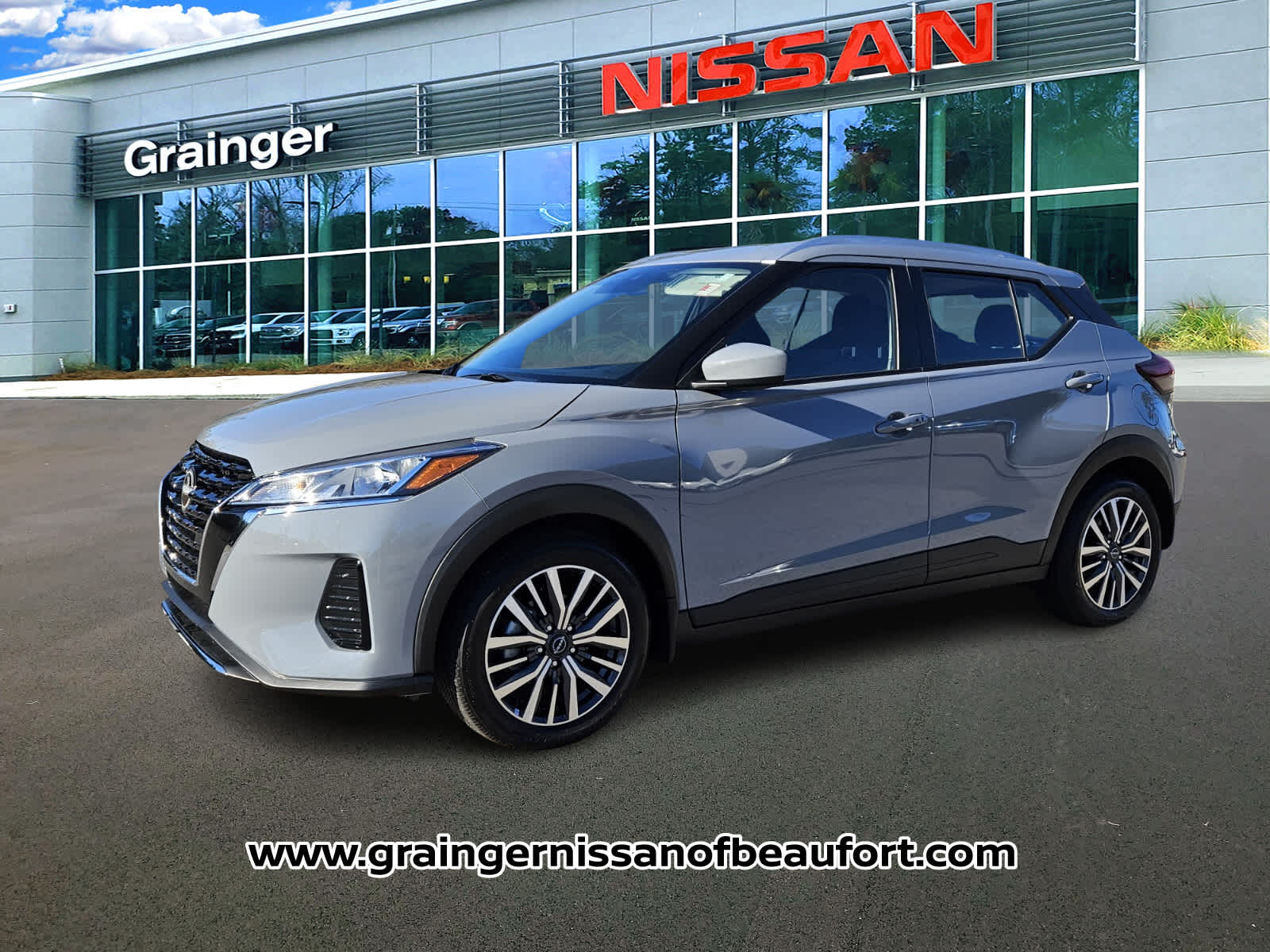 2023 Nissan Kicks SV