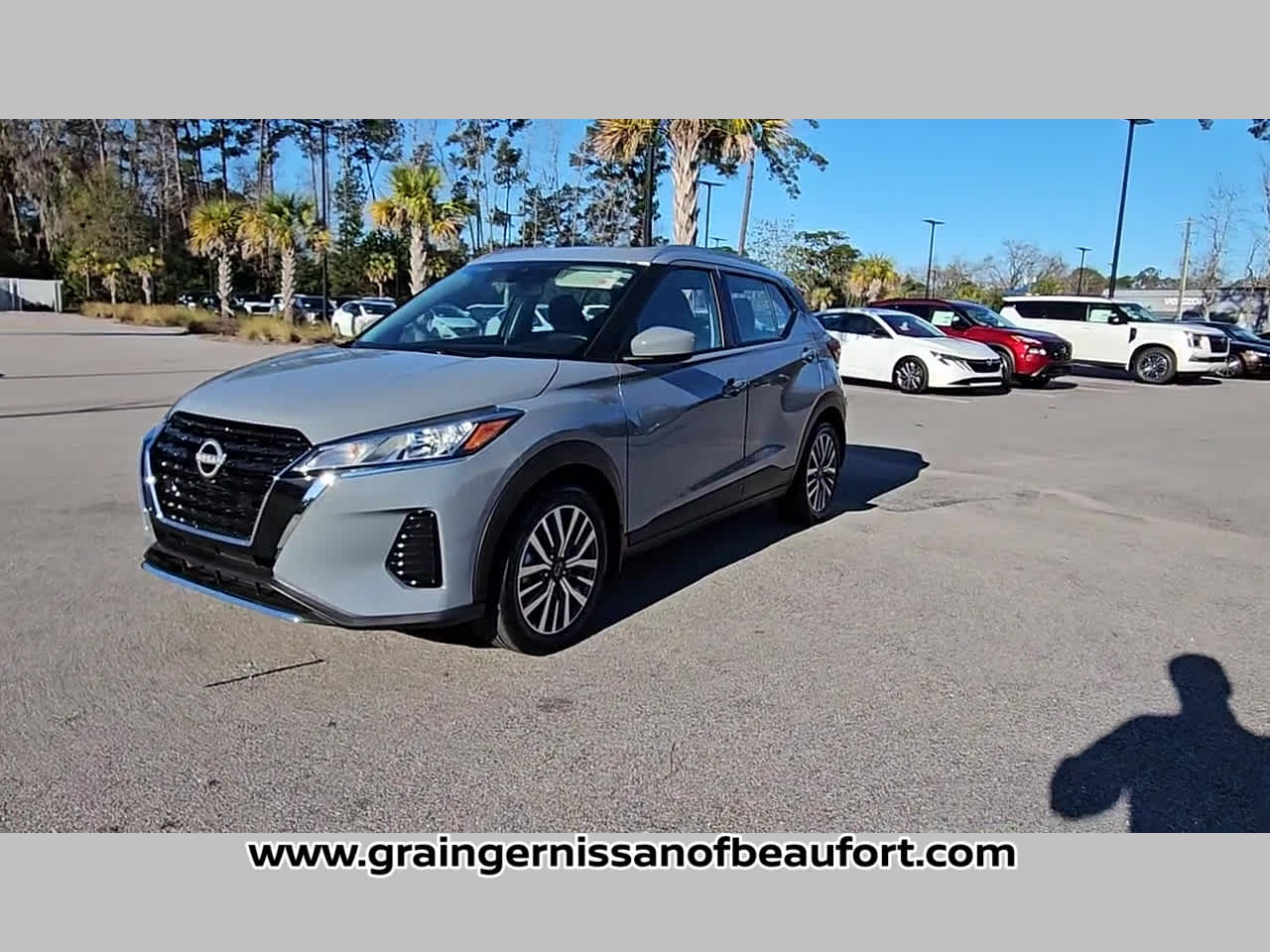 2023 Nissan Kicks SV