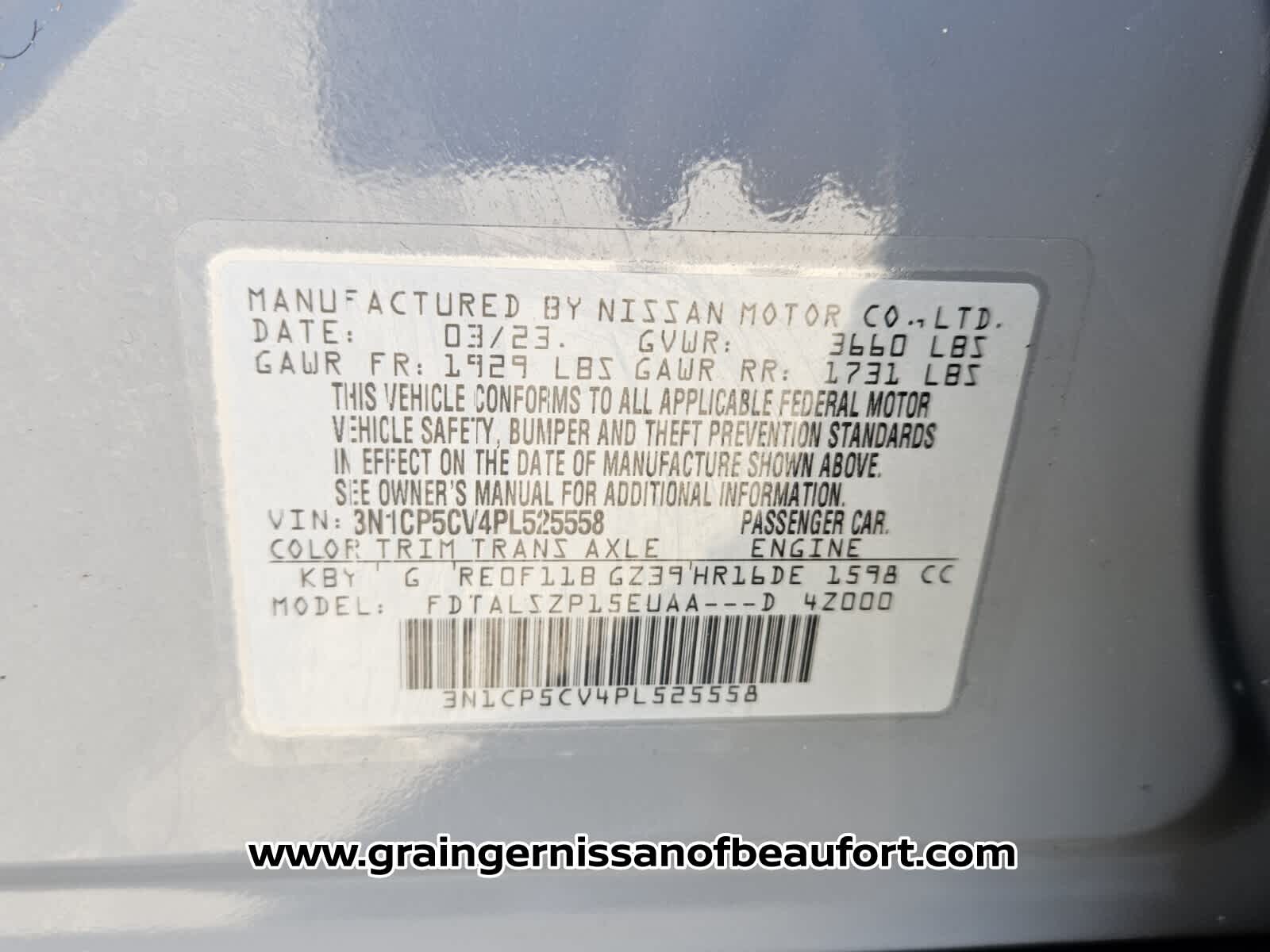 2023 Nissan Kicks SV