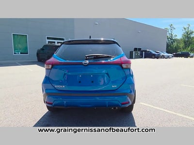 2023 Nissan Kicks SR